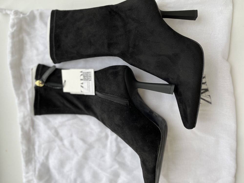 Продам ботильоны ZARA новые