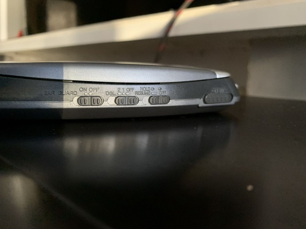 CD плеер AIWA XP-760 портативный ретро