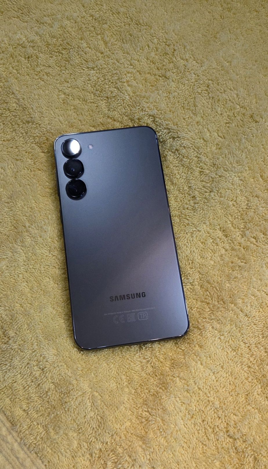 Galaxy s 23 plus 512gb.