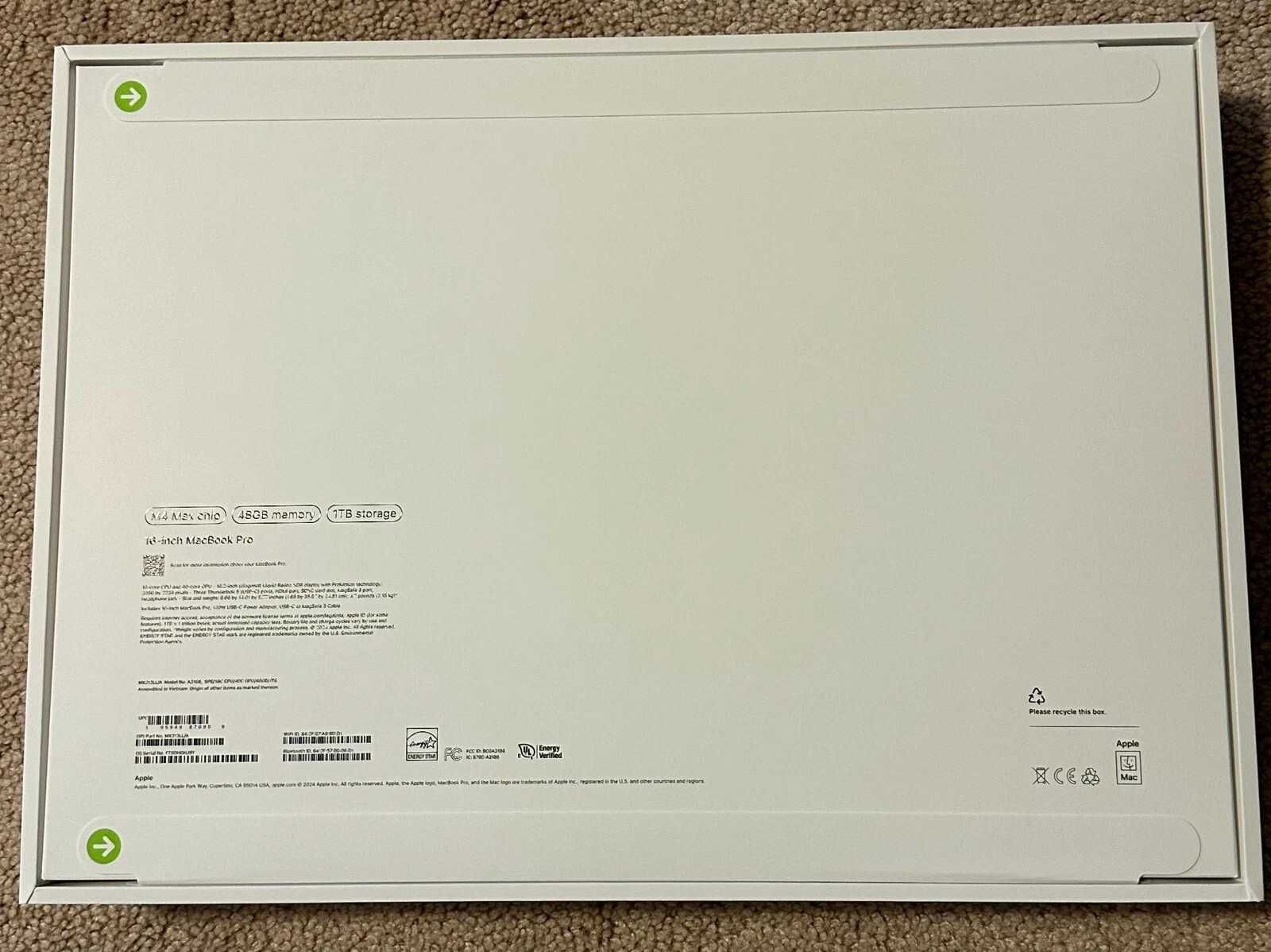 ноутбук Macbook pro 16 m4