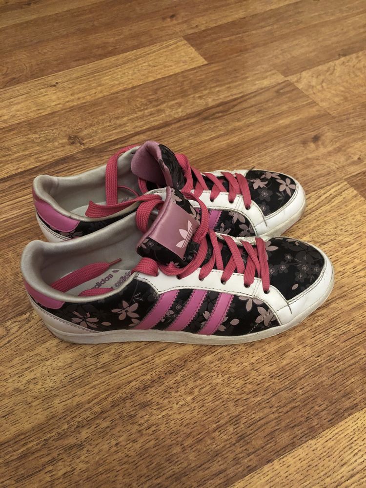 Adidas кеды (оригинал) с эффектом грязи,кожаные,размер 36