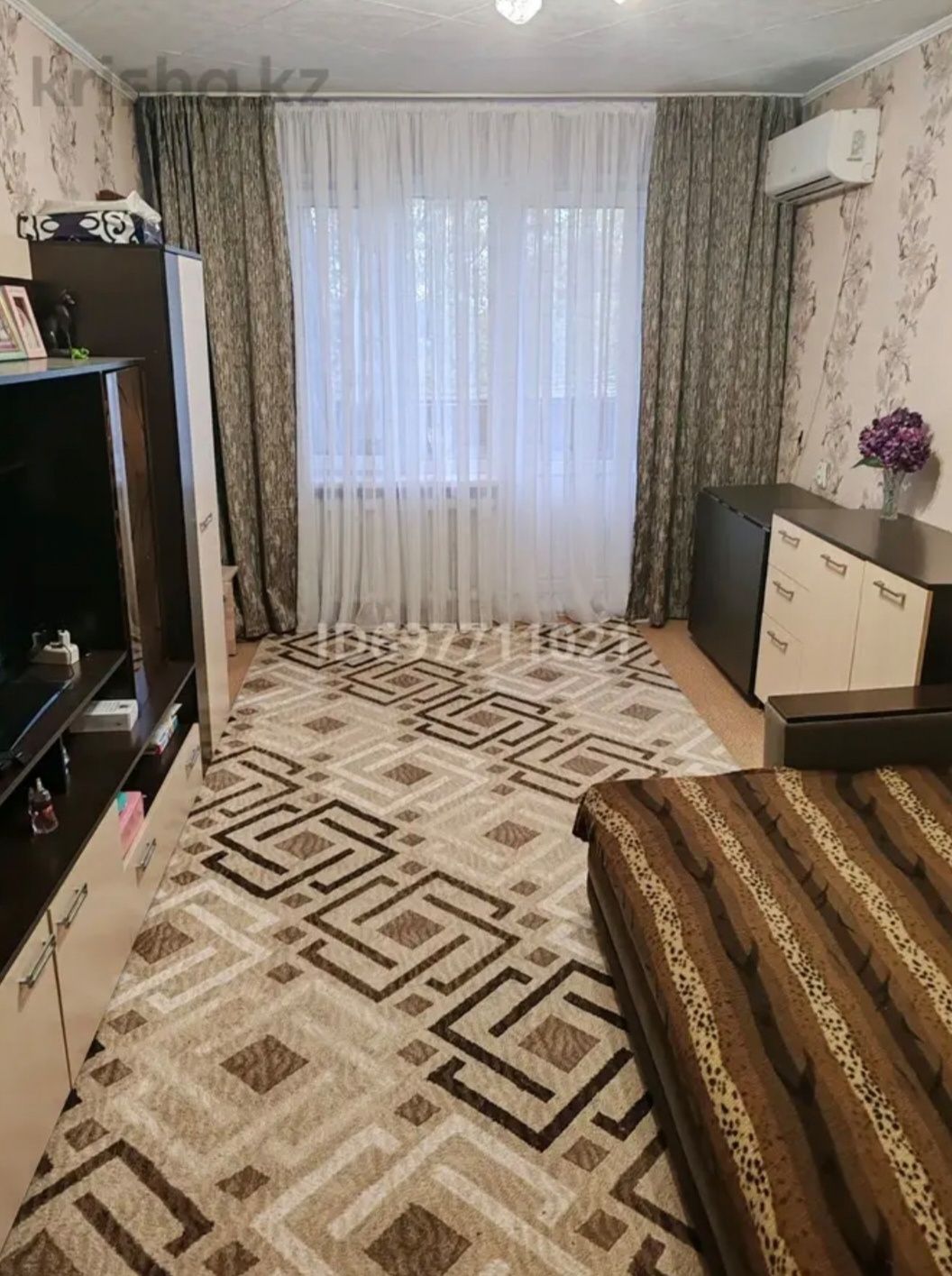 Продам квартиру 4-х ком.