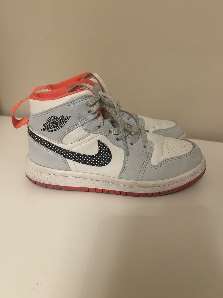 Кеды на девочку jordan nike