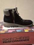 Сапоги зимние Sketchers покупали за 60.000
