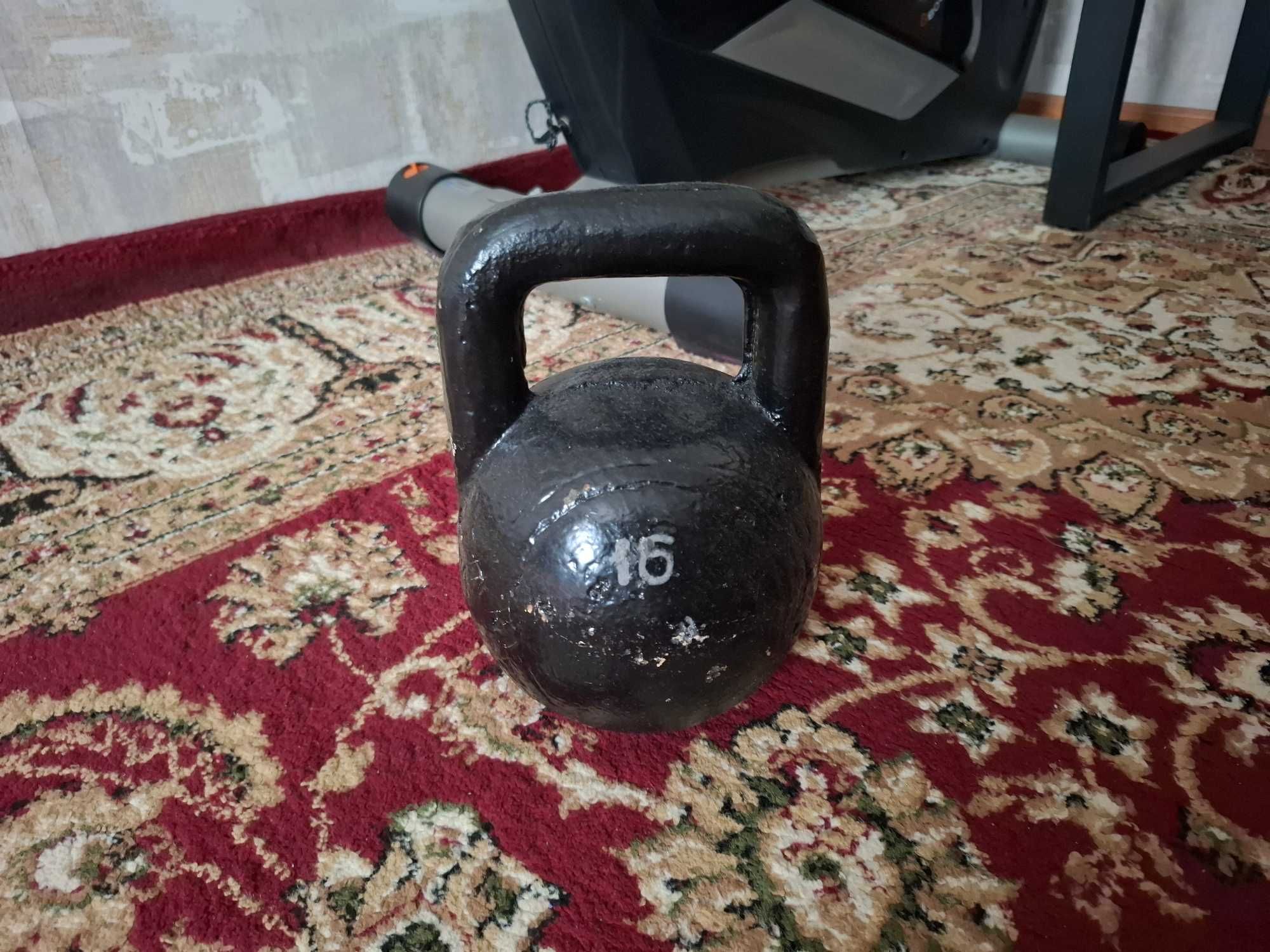 Продам гирю 16кг за 15 000