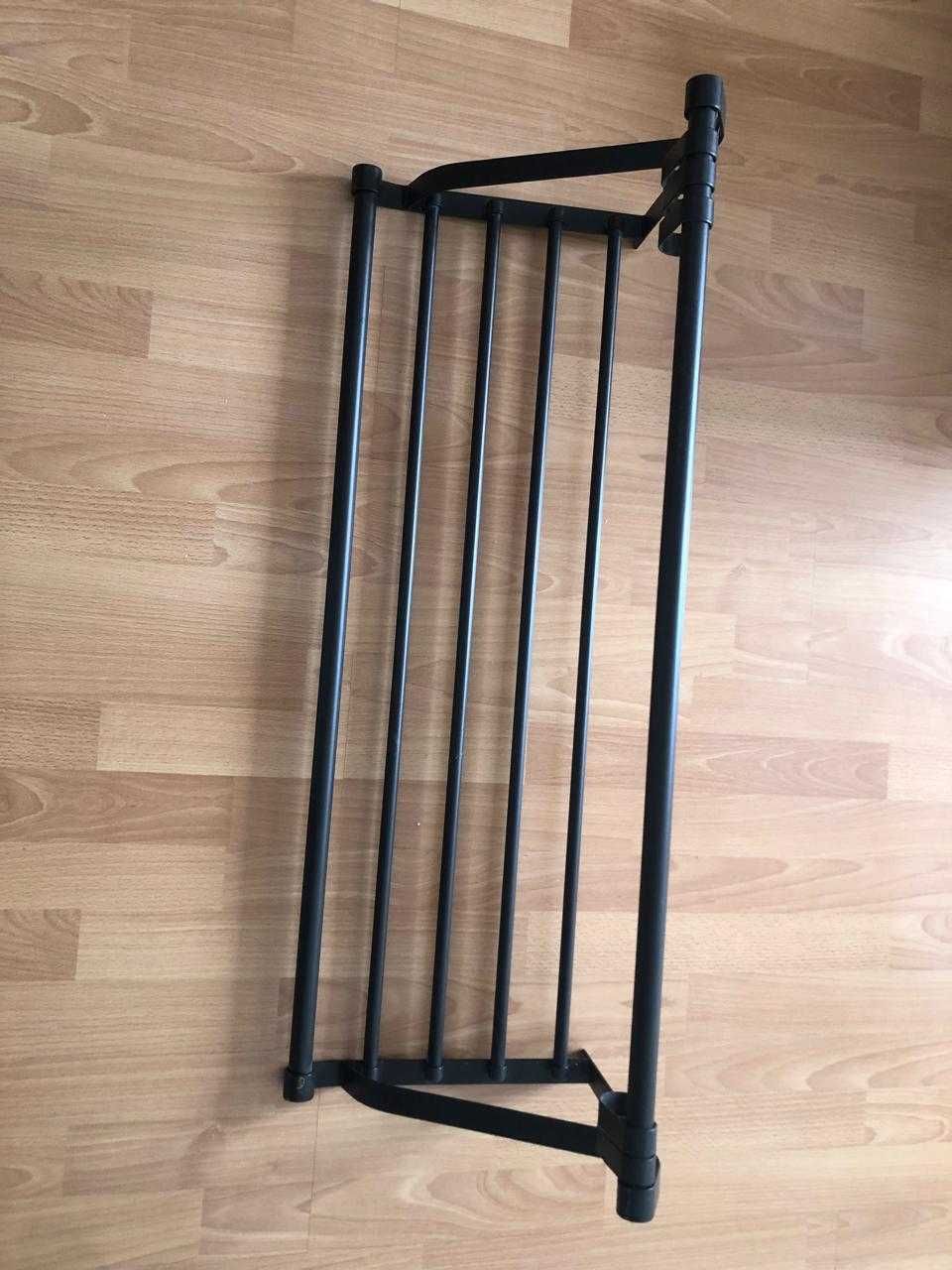 Продаётся навесная вешалка для одежды фирмы Ikea