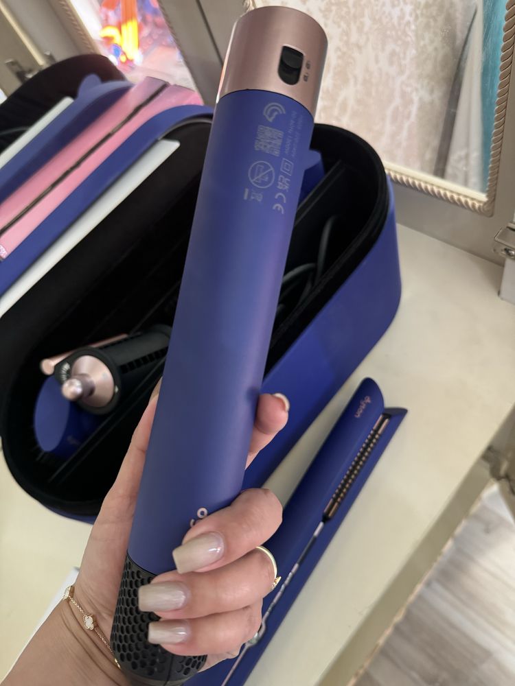 Продам Dyson long airwrap HS05