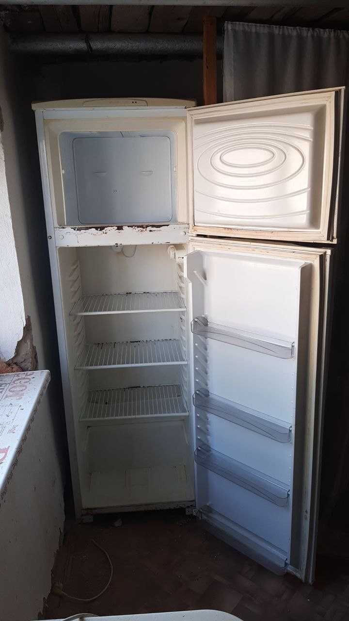 Тоңазытқыш Холодильник