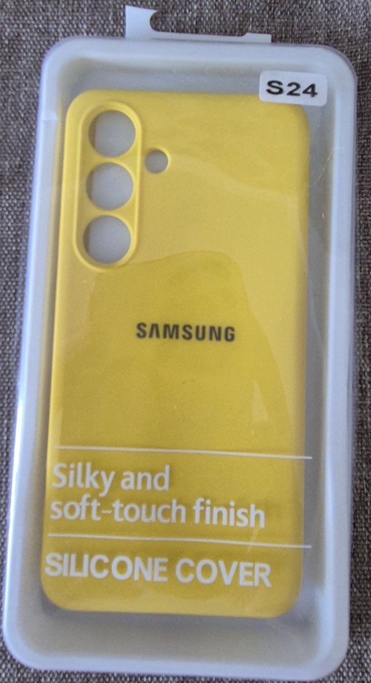 Продам два чехла на Samsung Galaxy S24