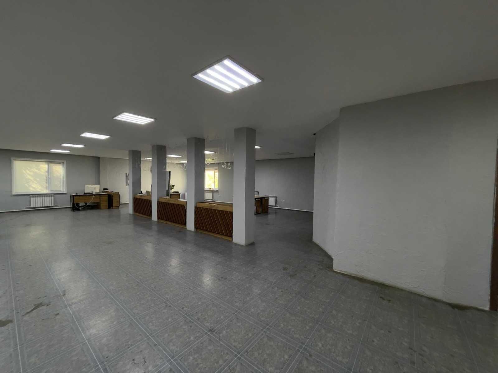 Продаётся двухэтажное коммерческое помещение в районе Жас Оркен