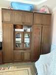Продам сервант старого дизайна