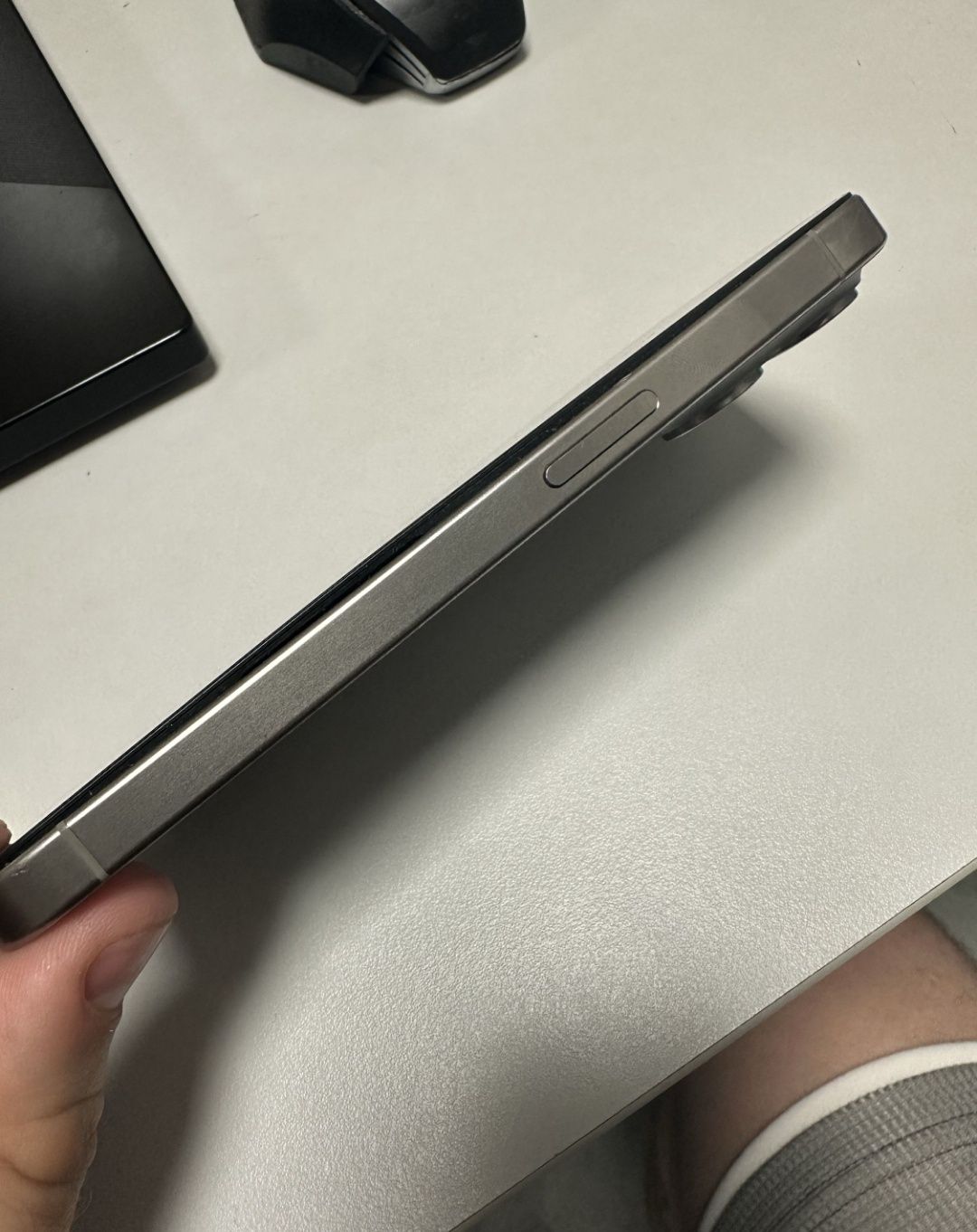 iPhone 15 pro в отличном состоянии