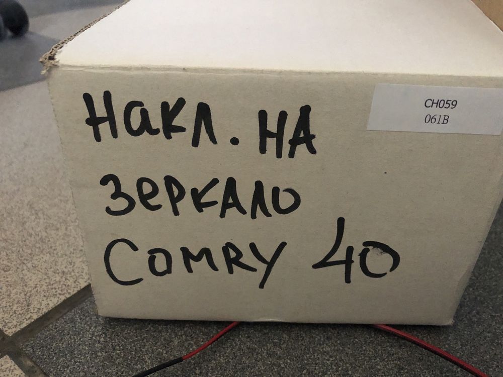 накладка на зеркало с повторителем    TOYOTA CAMRY 40     Костанай