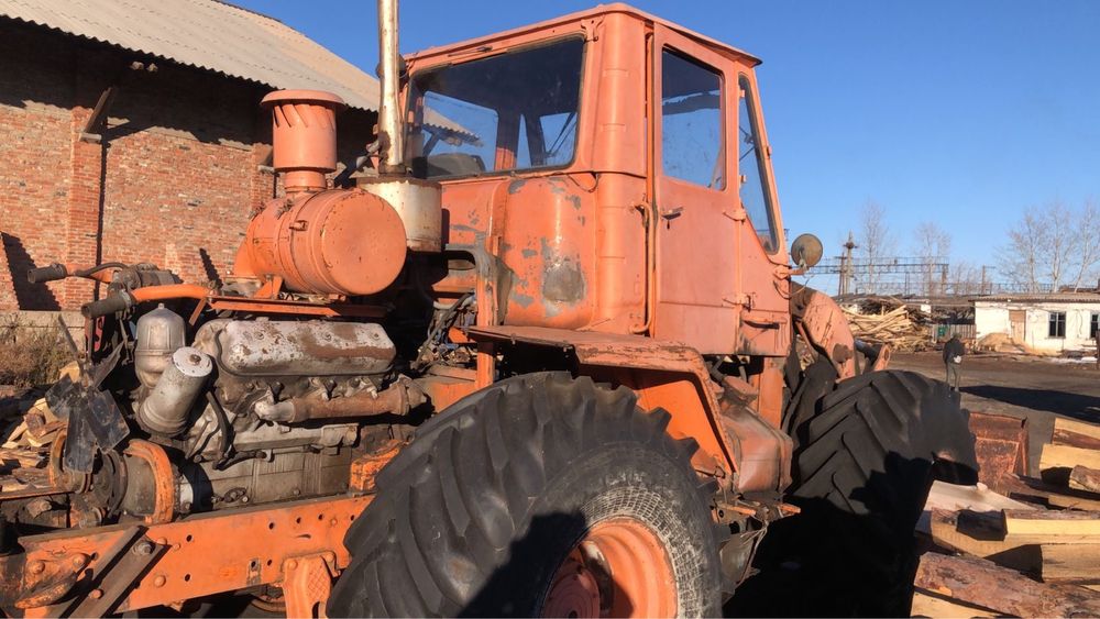 Продам ХТЗ Т156 фронтальный погрузчик