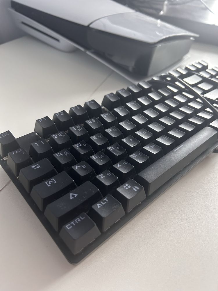 игровая  клавиатура