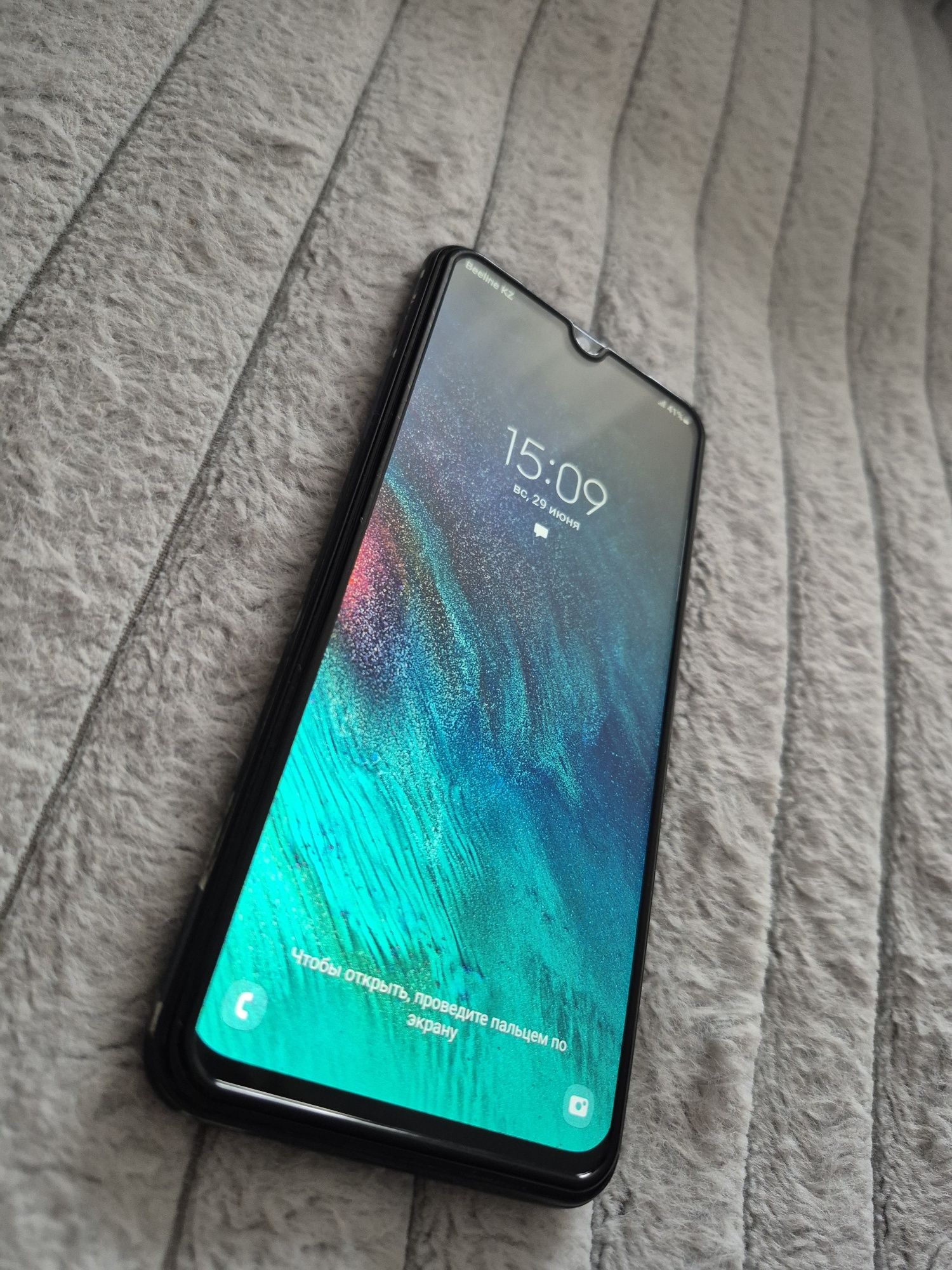 Продам Samsung A50
