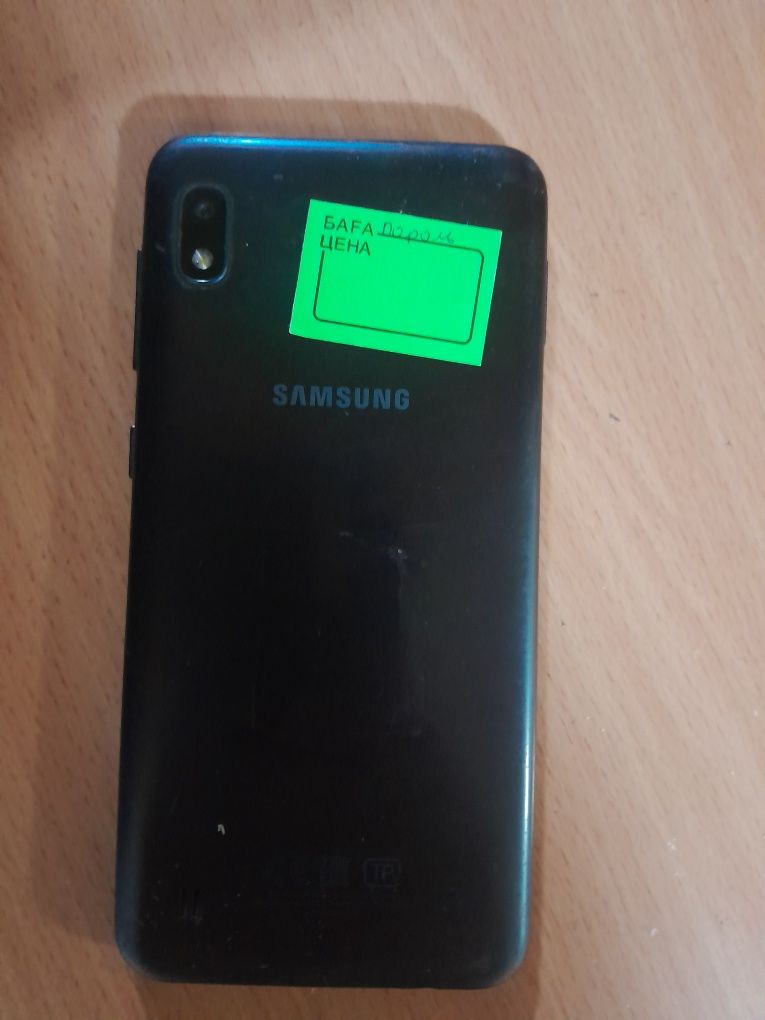Продам смартфон б/у