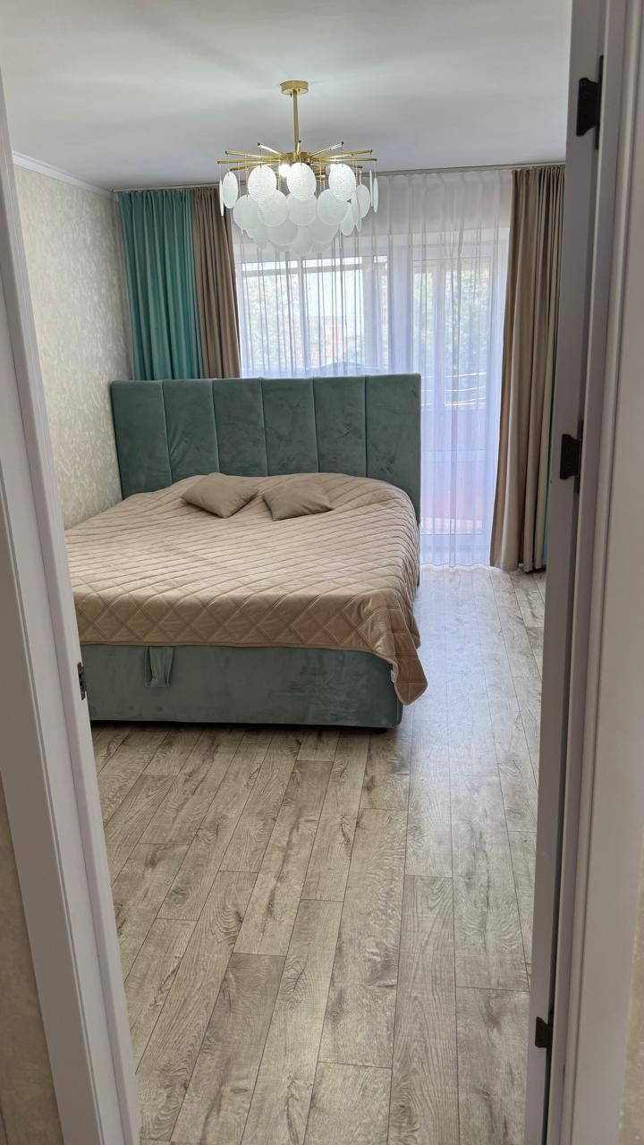 Очень срочно продам 3-х комнатную квартиру