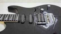 Новый комплект: электрогитара Smiger Superstrat + комбик Belcat и др.