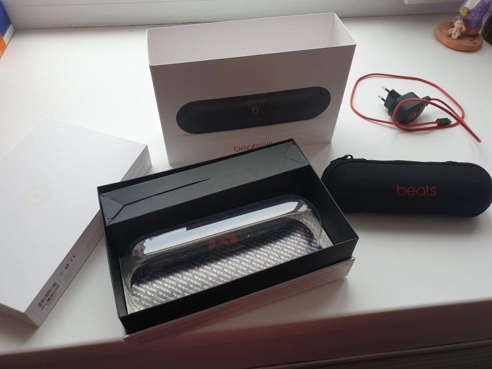 Продам колонку Beats Pill 2.0 цена 13000тг