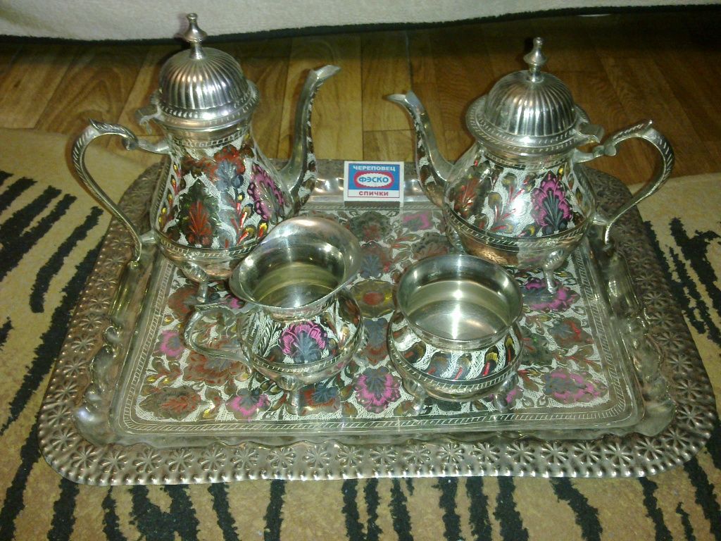 Латунь . Индия . Неповторимый сервиз