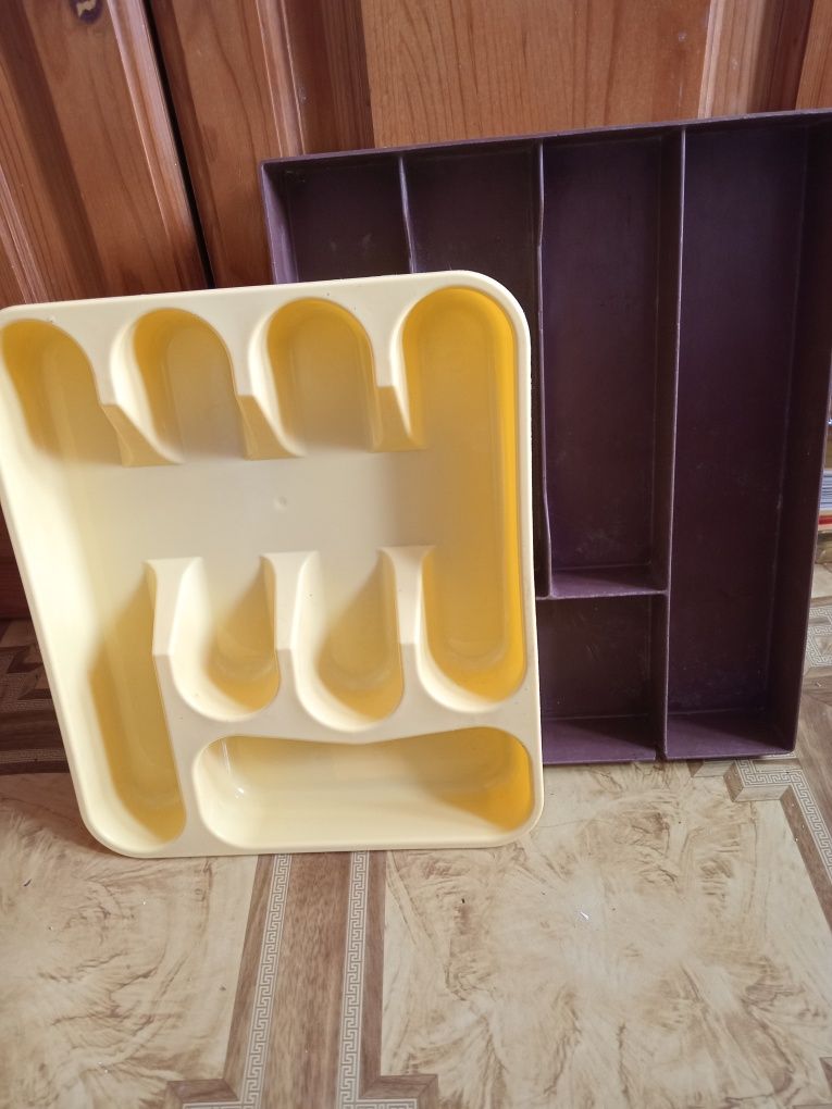 Продам советские металлические подставки под горячее и другую кухонную