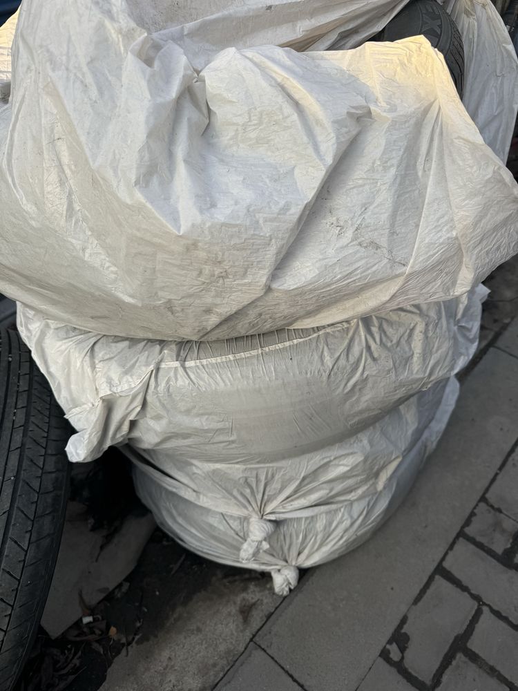 Комлект Летней Резины NeXen 235/55/R18 как новые