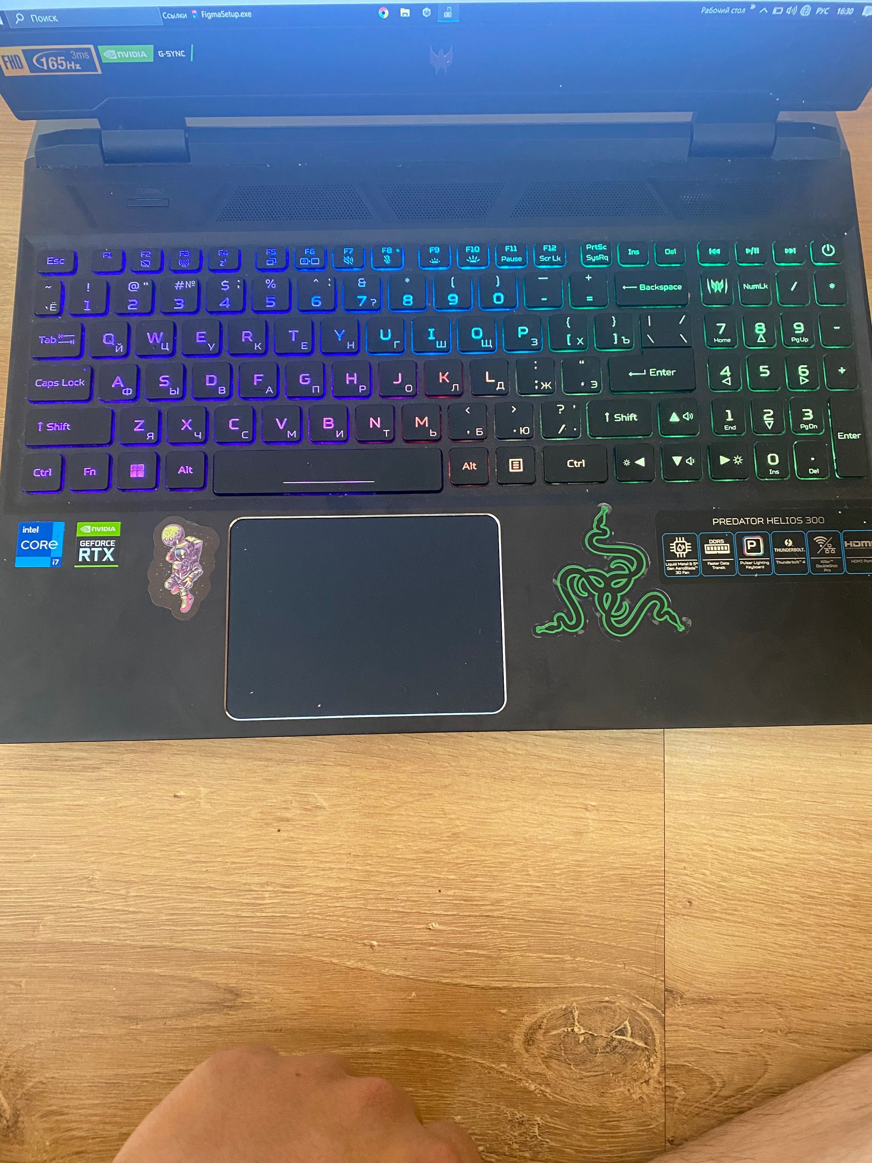 Acer predator helios 300