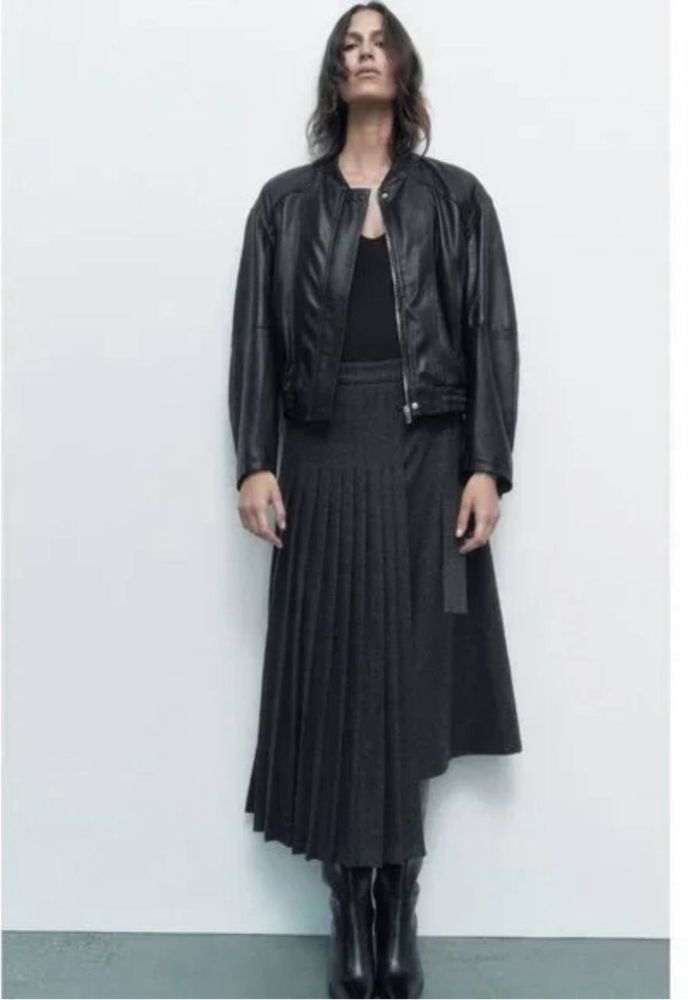 Продам юбку zara. Новая. Размер 36(S)