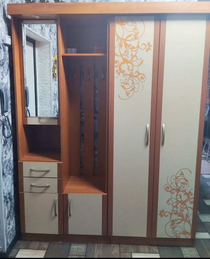 Прихожая _ стенка