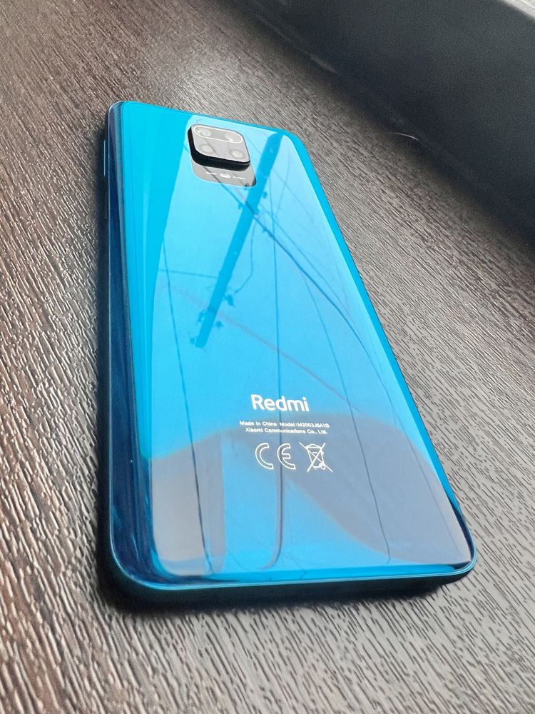Продам почти новый Redmi Note 9S, 64 Гб