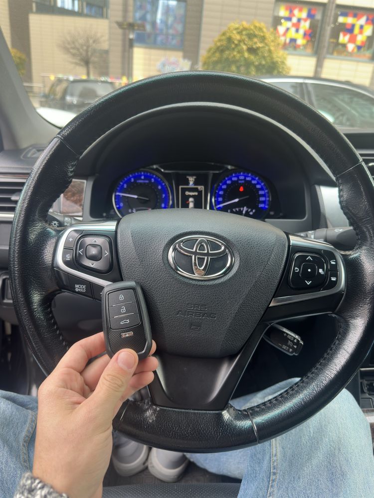 Вскрытие авто, автомобильные ключи, ремонт, программирование toyota