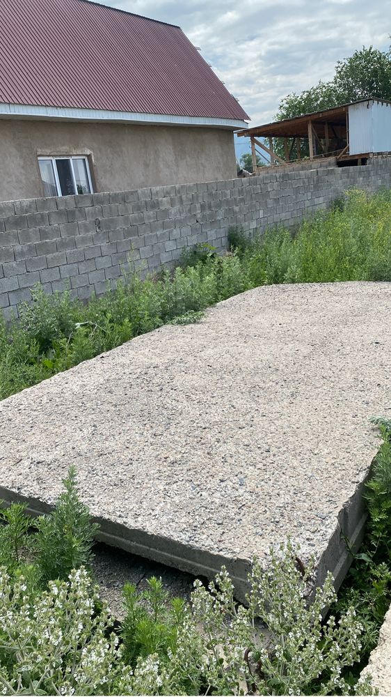 Плиты 6x3 2 шт    (1шт -65000 тг)