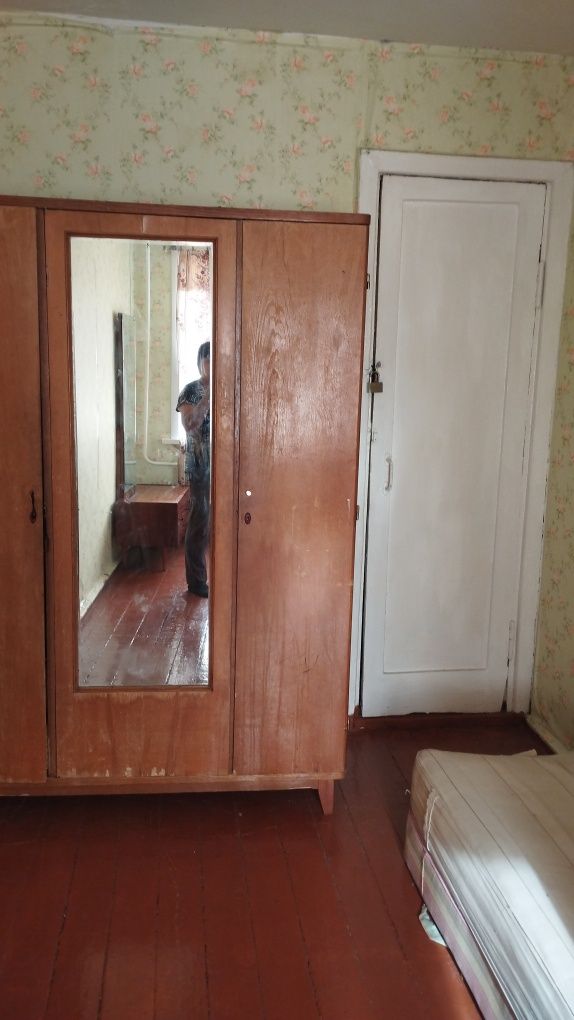 Продам срочно 2- комнатную квартиру
