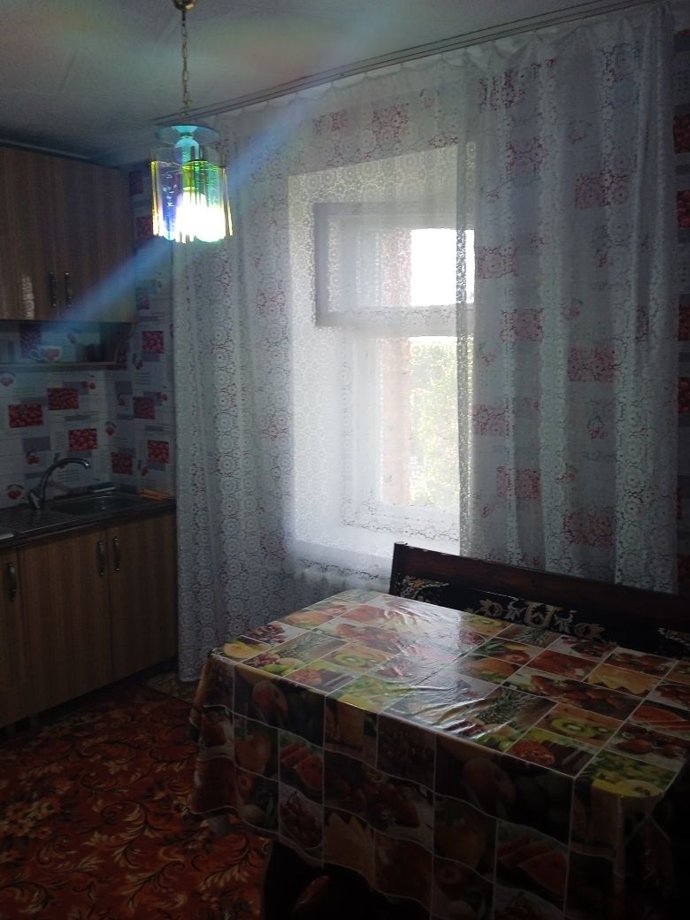 Продам двух комнатную квартиру
