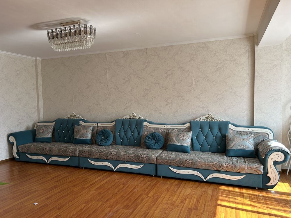 Продаётся мягкий диван — 6 метров