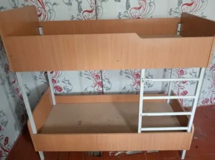 Металлическая кровать с ЛДСП в Актобе – Гарантия, доставка!
