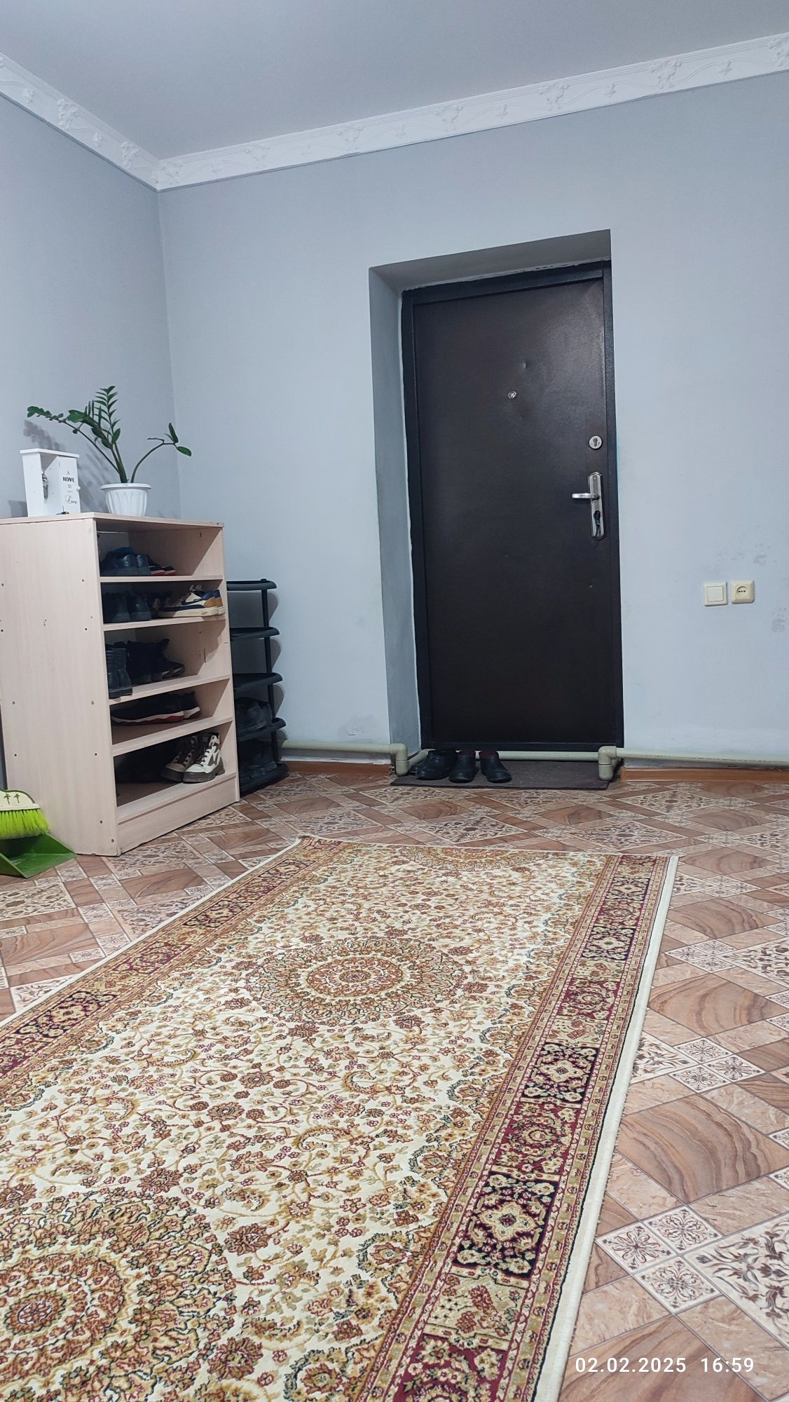 Продается частный мансардный дом в районе мкр Мирас...