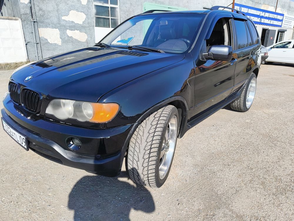 Продам BMW X5 в хорошем состоянии