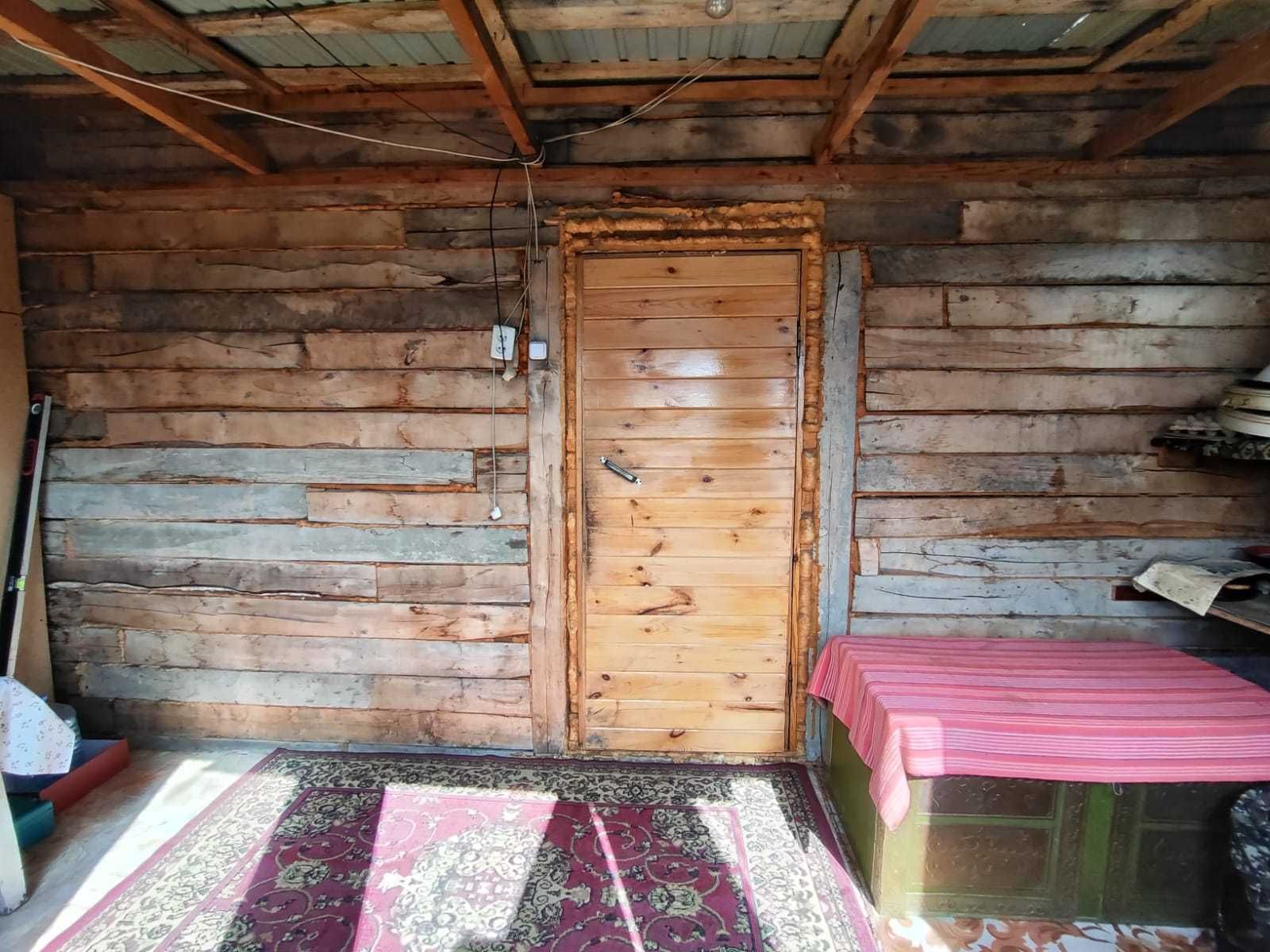 4 комнатный дом. в Рабочем поселке.
