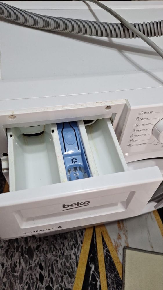 Продам стиральную машинку автомат Beko