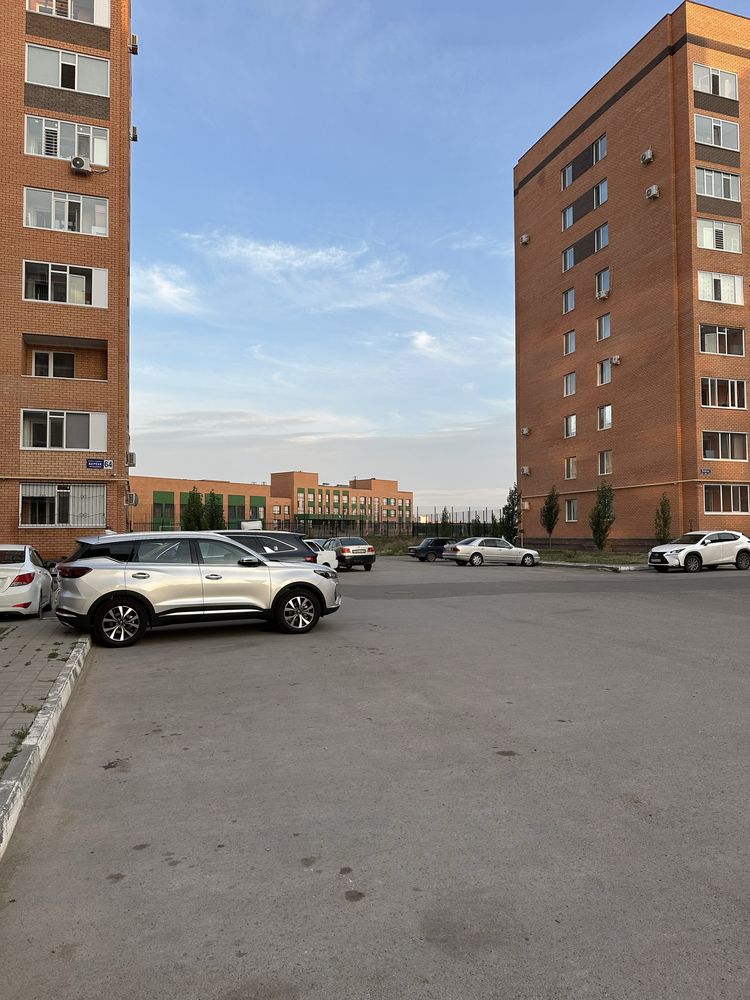 Продам квартиру мкрн Береке
