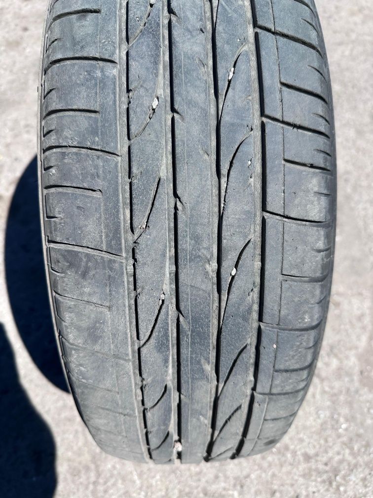 Продаю шины б/у Bridgestone