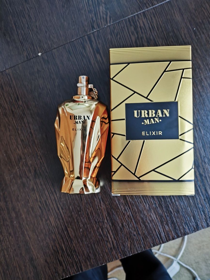 Продам парфюм Urban Man