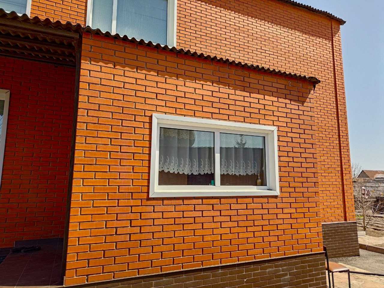 ,,, Продам 6-ти комнатный ДОМ в Пришахтинске