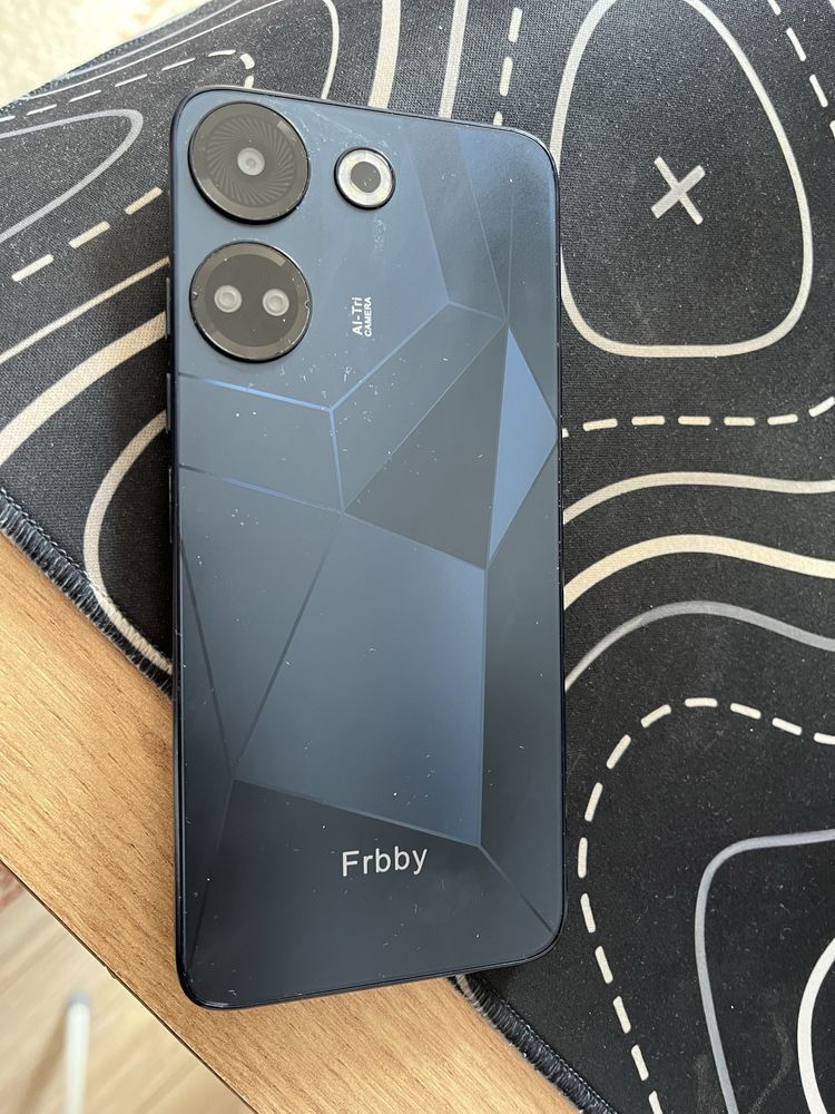 Смартфон Frbby F20 4 ГБ/128 ГБ черный  продам
