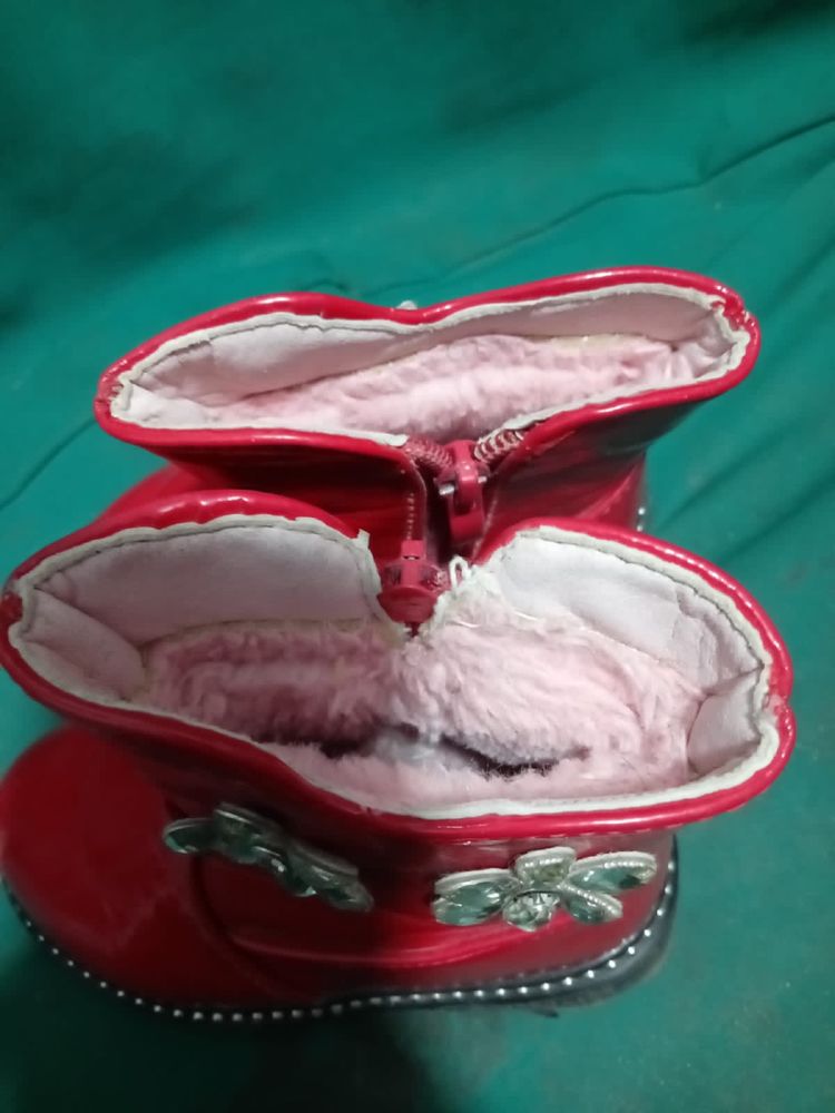 Сапоги для девочки