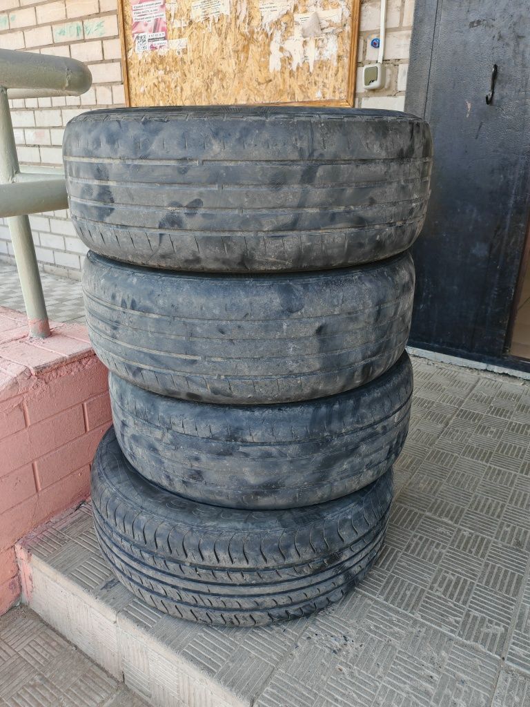 Продам шины летние