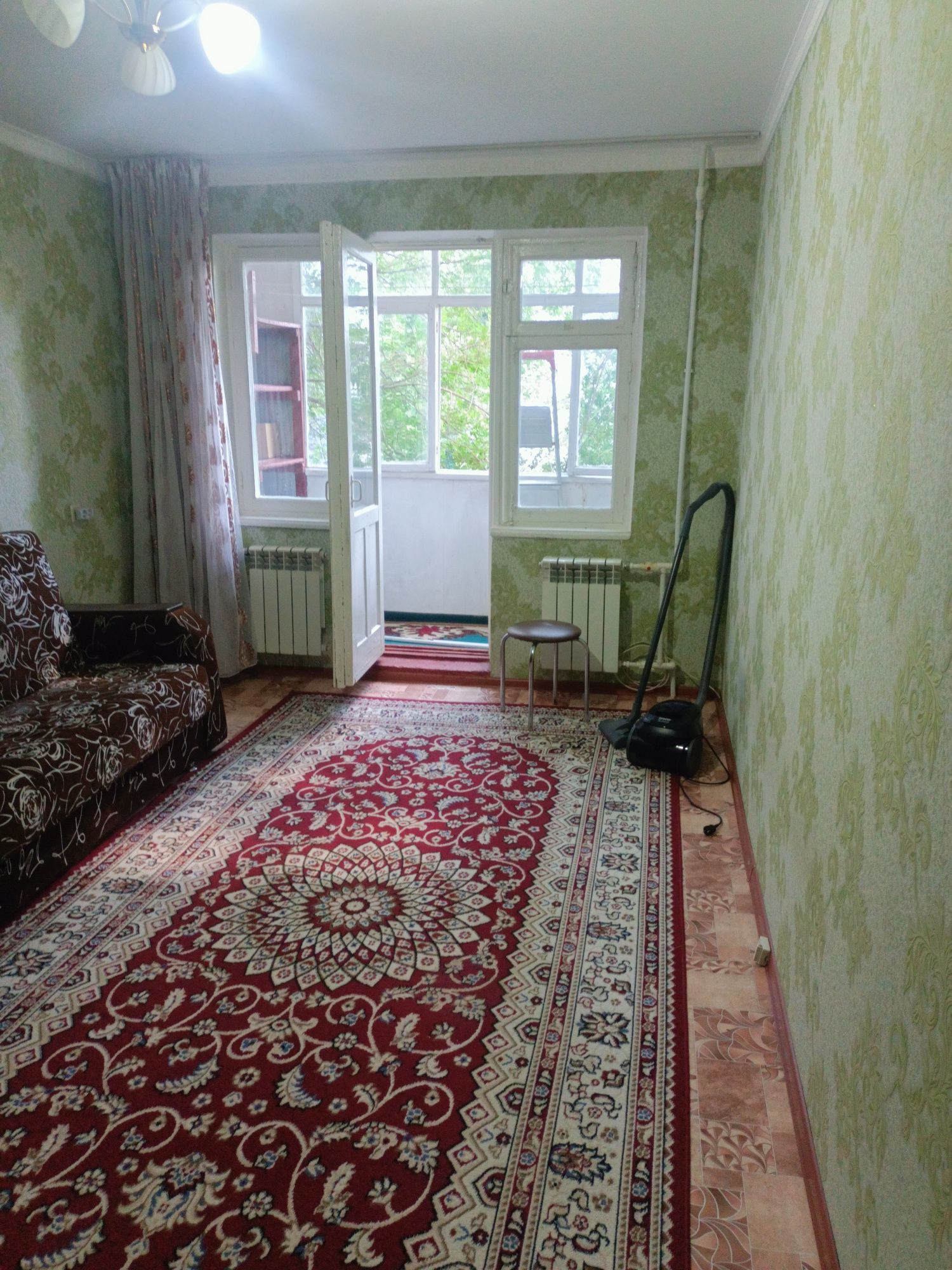 Продам 1 ком. Квартиру. Район Жастык кафе