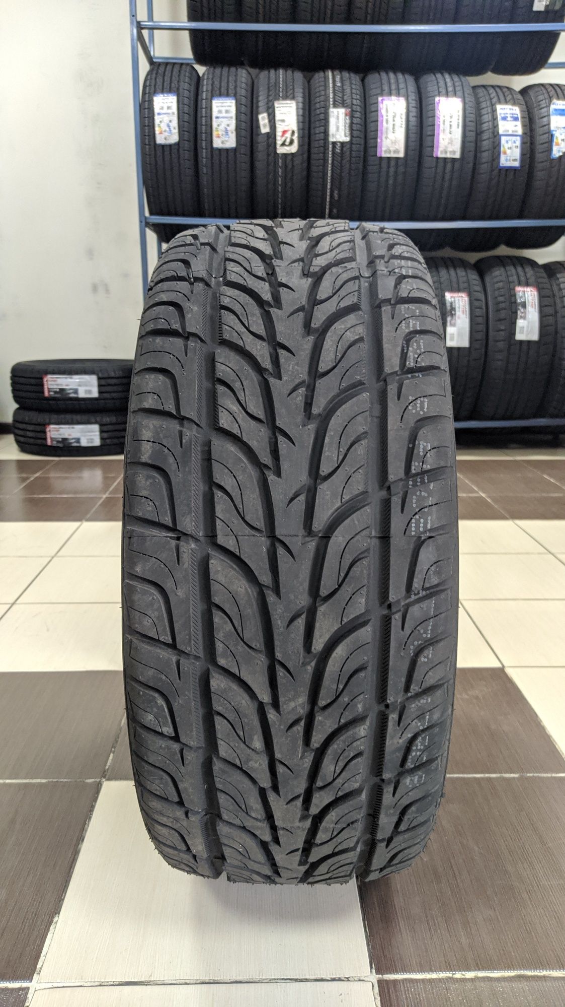 275/45R20 Sailun Китай